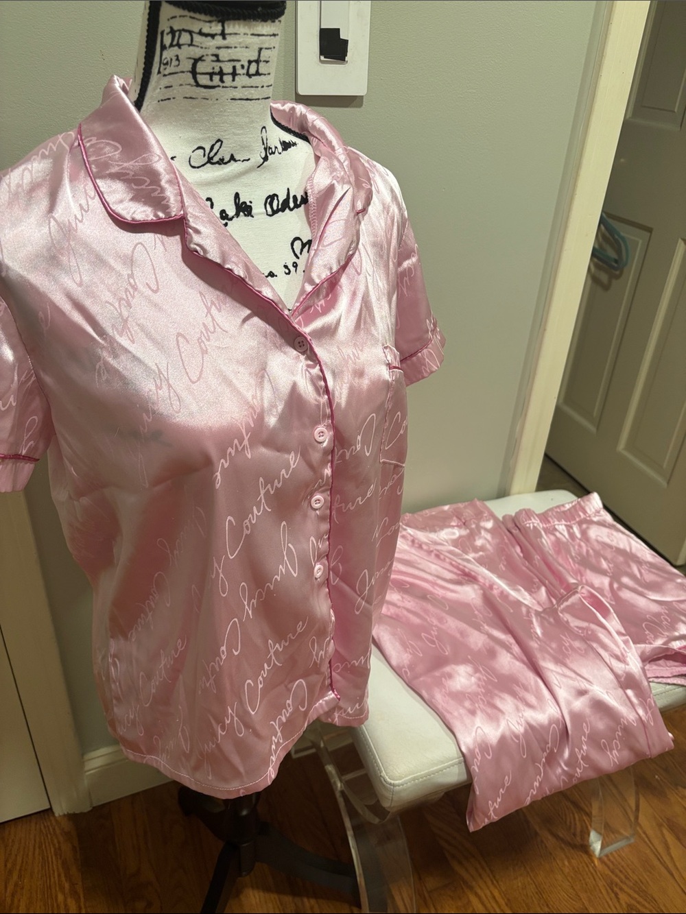 Juicy Couture Pink Satin Script Short-Sleeve Pajama Set w/pants & shorts